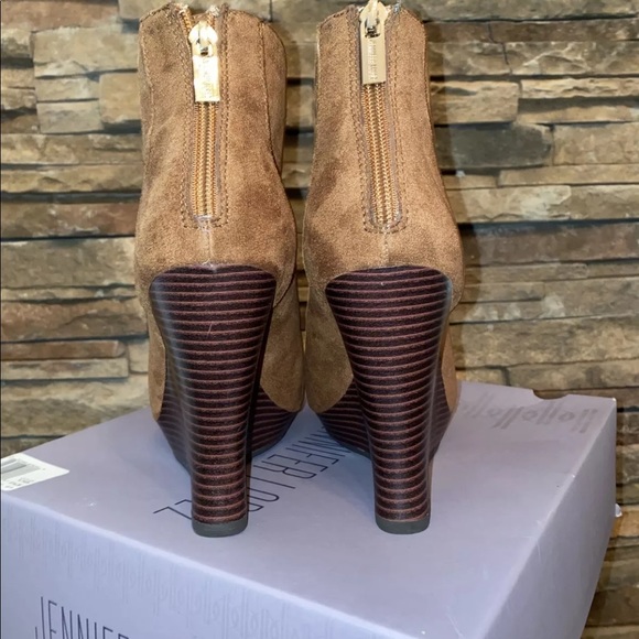 JLo Jennifer Lopez Cognac Ankle Bootie 8.5M - Picture 3 of 6